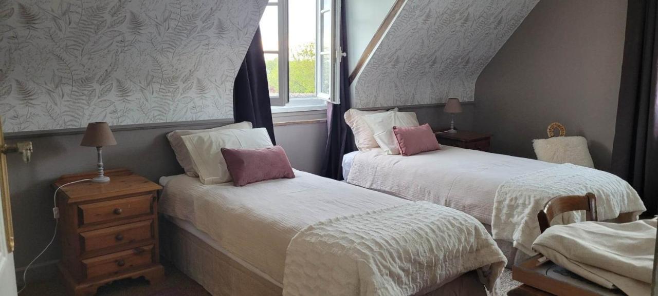Moulin De Giboudet Chambres D'Hotes Bazainville Екстериор снимка
